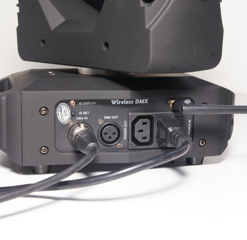 Вращающаяся голова Ross Intro Led Beam 14х10w WiFi