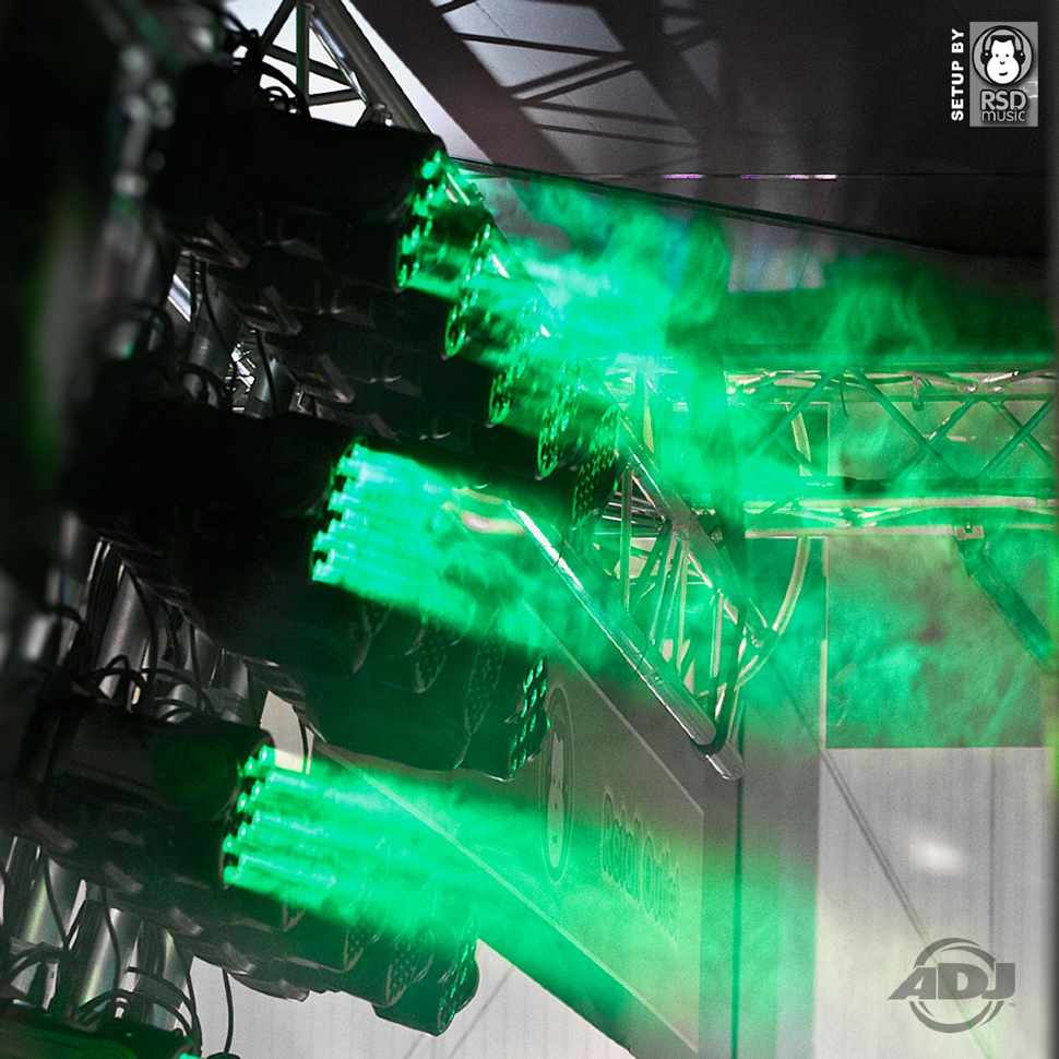 Вращающаяся голова American DJ INNO COLOR BEAM LED