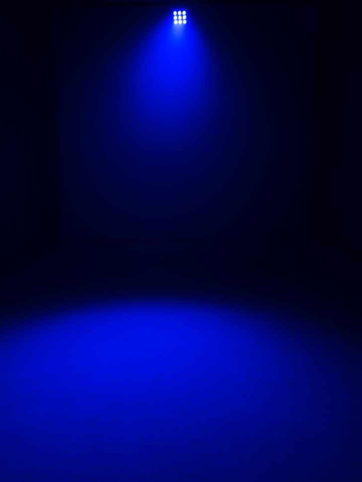 Прожектор Eurolite LED SLS-9 QCL 9x10W Floor
