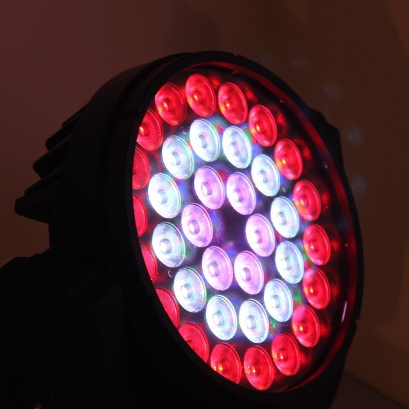 Вращающаяся голова Ross Terret Led Wash RGBW 36x10W