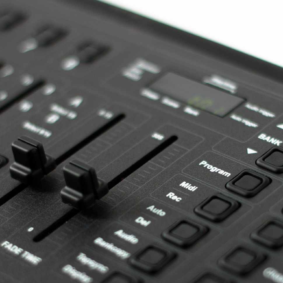 DMX пульт ADJ DMX Operator I