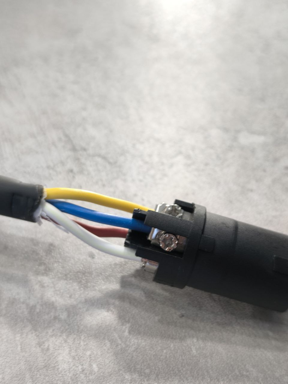 Кабель акустический Speakon сечение 4x1.5 длина 10м