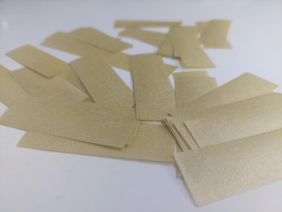 Конфетти бумажное 17x55мм золото1кг