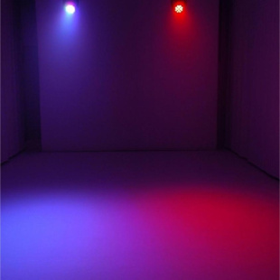 Вращающаяся голова Ross Mobi Led Wash Zoom RGBW 12x12W