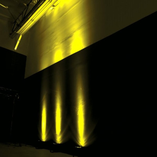 Прожектор American Dj 46HP LED polish