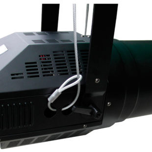 Театральный прожектор SHOWLIGHT SL-180P64 RGBW