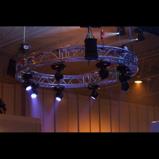 Вращающаяся голова American DJ Vizi Wash LED 108