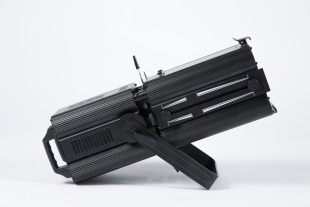 Профильный прожектор SHOWLIGHT SL-300Z-W