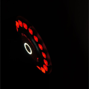 Вращающаяся голова Ross Stroblight Wash 16X3W